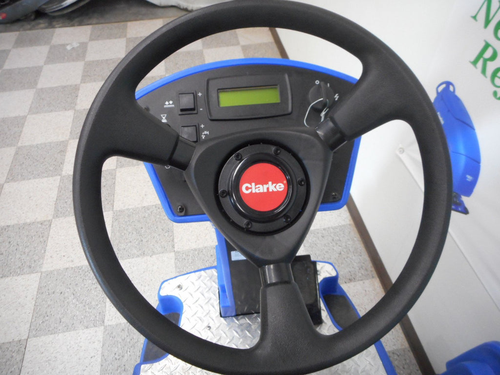 Clarke Focus 28 Disc Rider Floor Scrubber