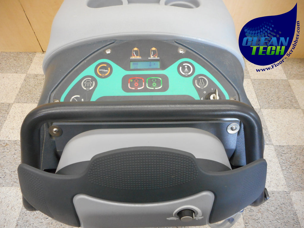Advance AquaPLUS™ AXP™ Carpet Extractor 