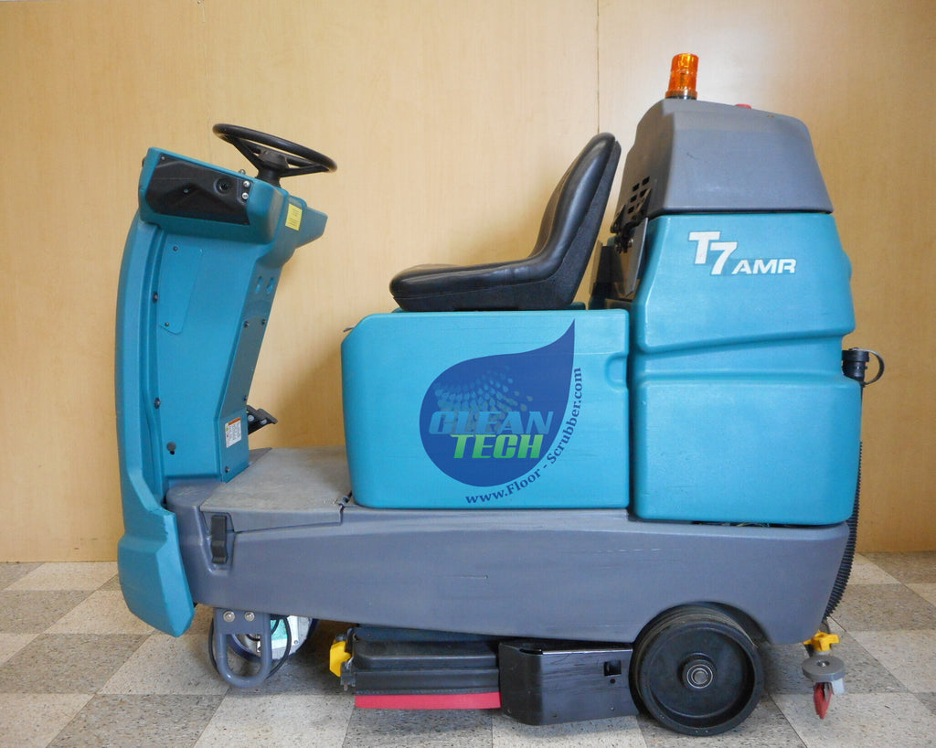 Reconditioned Tennant T7 AMR Rider 26" Disc Floor Scrubber