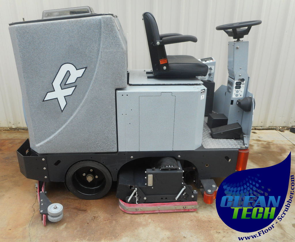 Reconditioned Tomcat XR 46C Rider Cylindrical Floor Scrubber 27 Hours