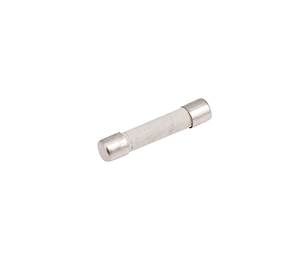 1030692 fuse 15A