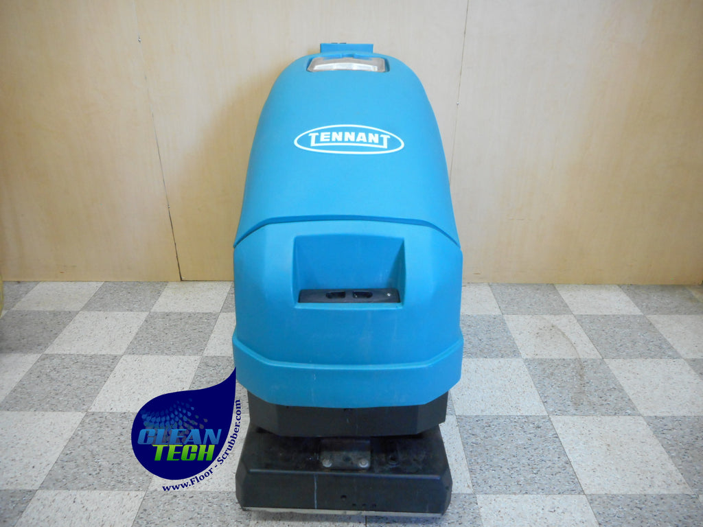 Reconditioned Tennant 1530 commercial carpet extractor front view