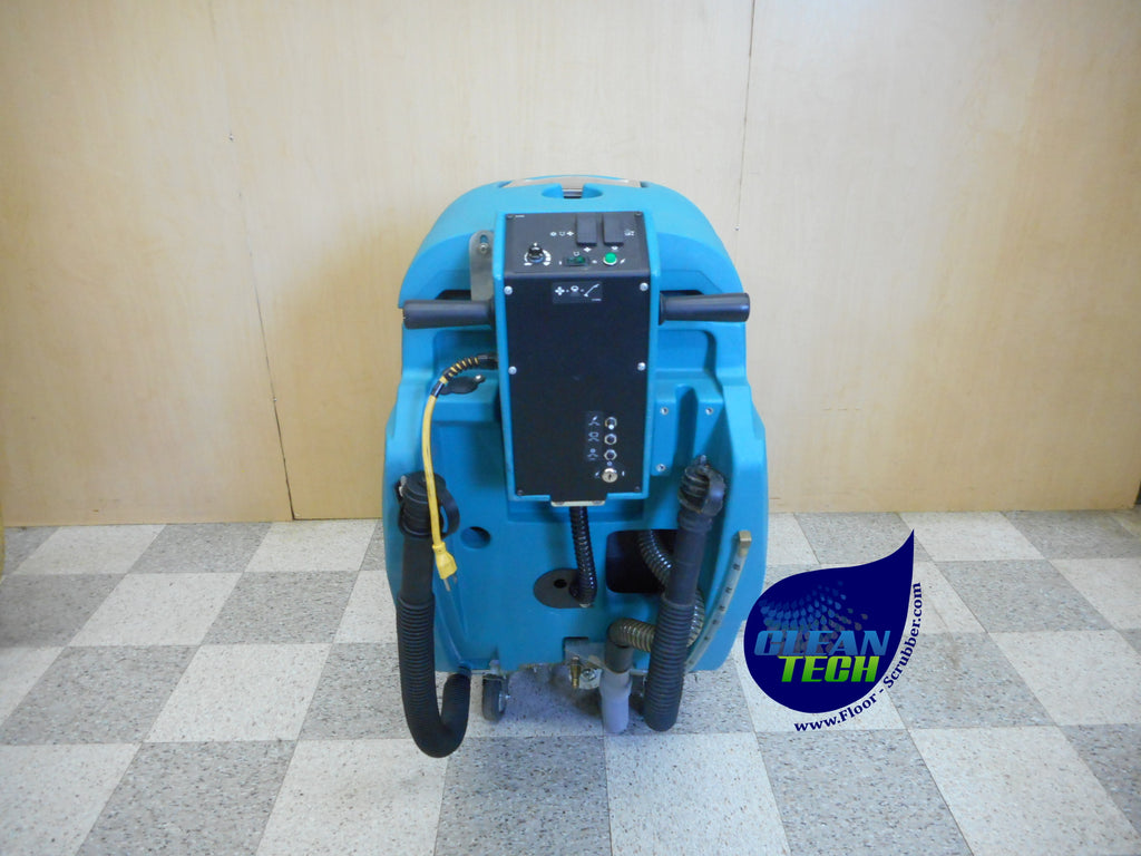 Reconditioned Tennant 1530 commercial carpet cleaning machine ready for professional use