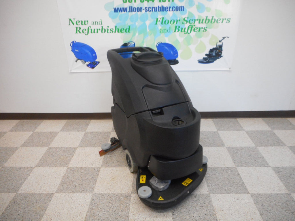 24" pad assist reconditioned floor scrubber IPC Eagle
