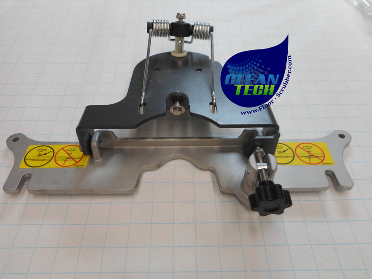 1 -  BRACKET SQUEEGEE SUPPORT:  9096494000 1 - HARDWARE FIXING KIT:  9096885000  1 -  SQUEEGEE BRACKET KIT 9096045000 OBS, 56384513