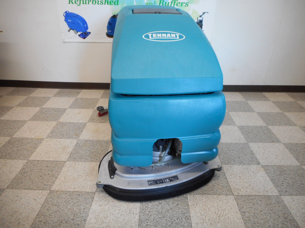 Tennant commercial floor scrubber machine 5680
