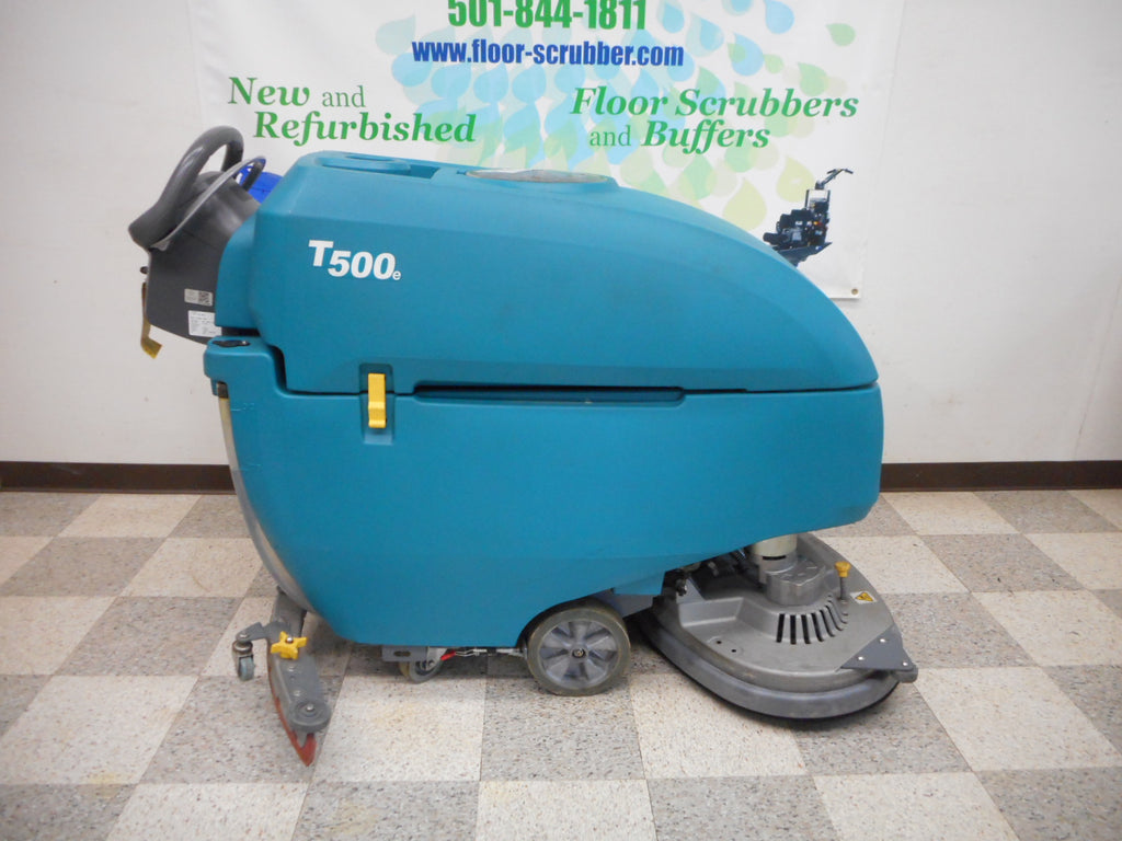Tennant T500e floor scrubber machine 