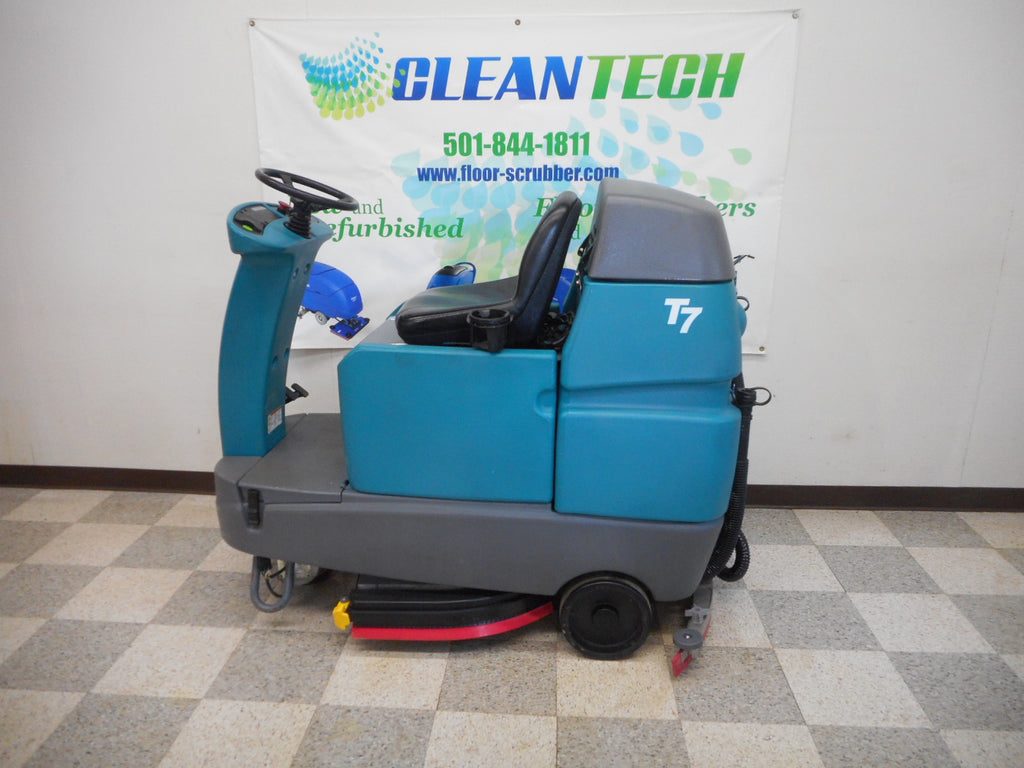 Reconditioned Tennant Floor Scrubber T7 Rider